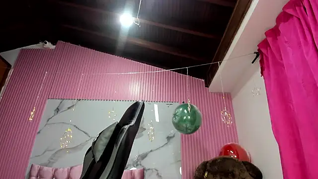 Mindy_19 live sex cam