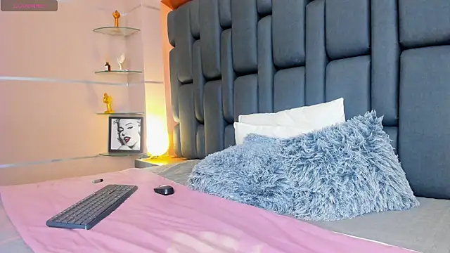 manyhawkey's cam snapshot