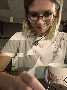 Ivy_Allen's cam snapshot