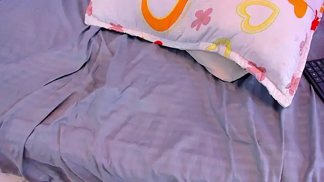 Tiffanymiller00's cam snapshot