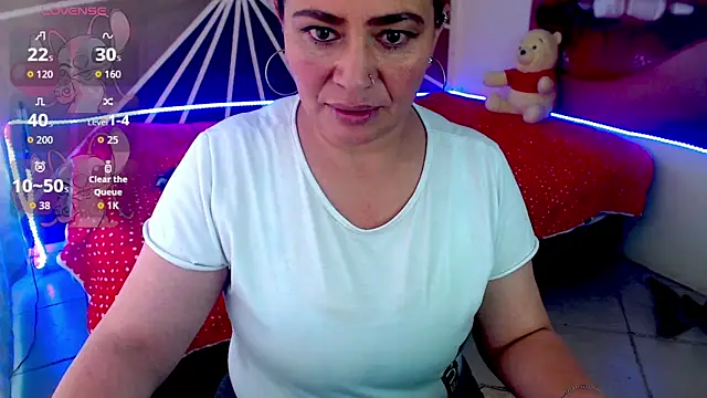 SapphireMist's cam snapshot