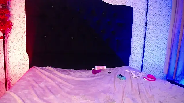 Noise_Lux33's cam snapshot