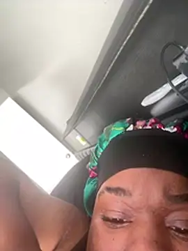 Tassiagay's cam snapshot