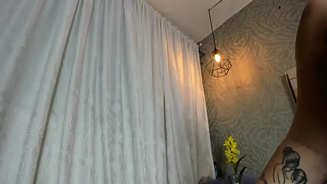 ANA-BULLOCK-'s cam snapshot