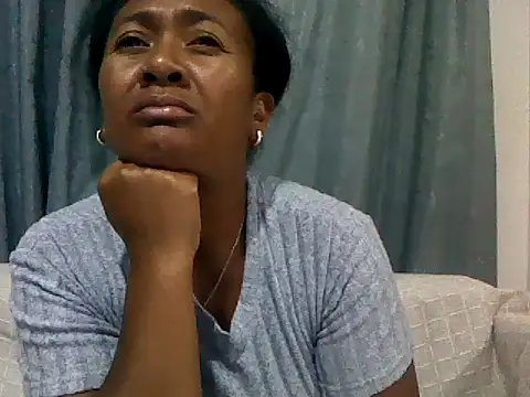 sexyladii's cam snapshot