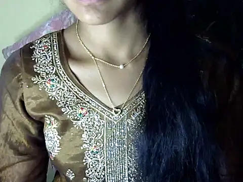 Khushi_v's cam snapshot