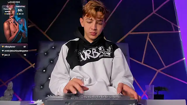 Lian_Miller1_ live sex cam