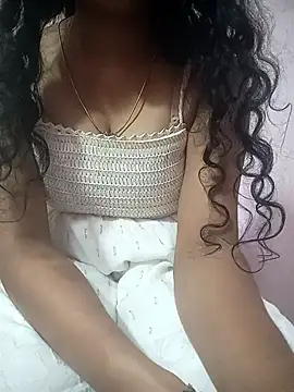 telugubigboobs__'s cam snapshot