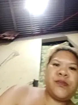 queen_lovely69's cam snapshot