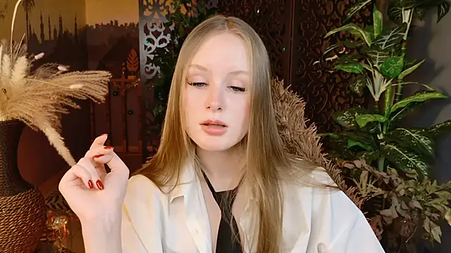 VivienLeeigh's cam snapshot