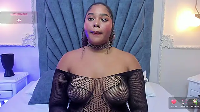 Helena-Snow's cam snapshot