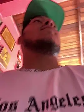 Danny_black1 live sex cam