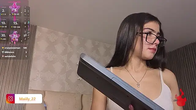 MAIILY_TAY's cam snapshot