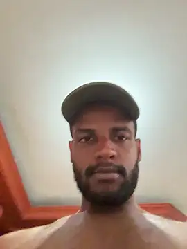 andrewmaro live sex cam