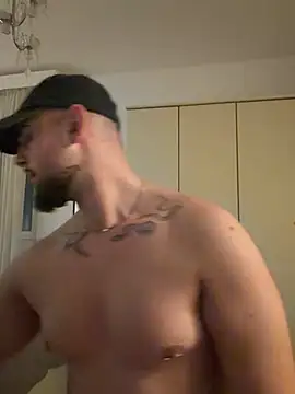 LunaFoxTip's cam snapshot