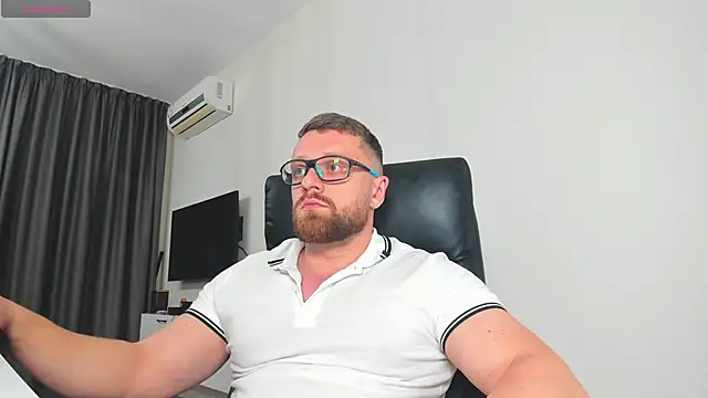 Findom_guy's cam snapshot