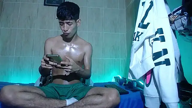 dareck_18 live sex cam