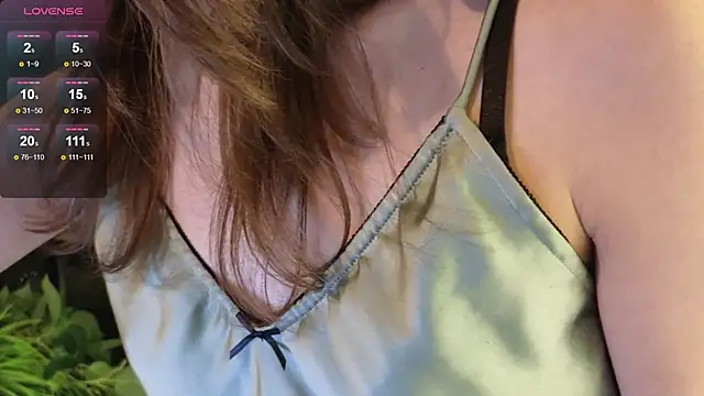 DebiHenks live sex cam