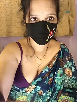 Rising_Smiler live sex cam