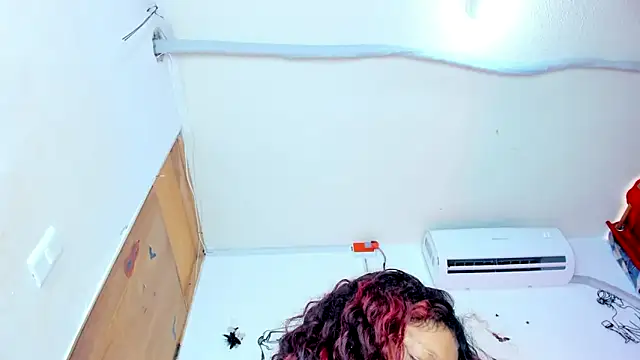 Emily_Coper18 live sex cam