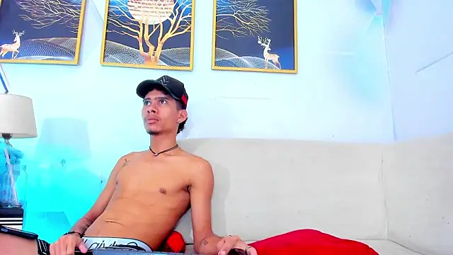 little_alex01 live sex cam