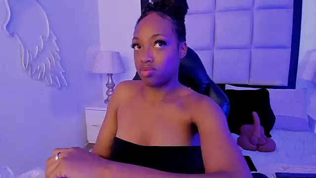 ElisabettaMonroy's cam snapshot