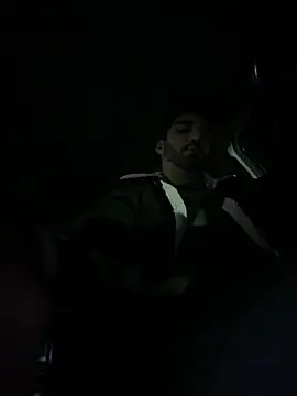 Al3xox02 live sex cam