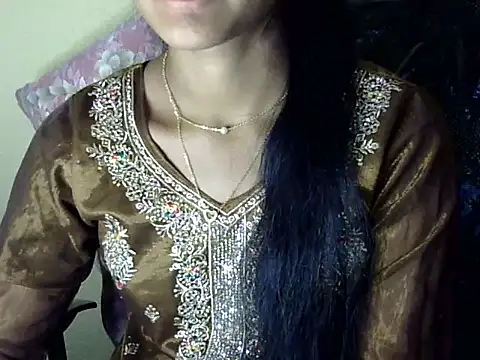 Khushi_v's cam snapshot