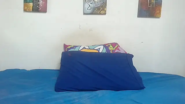 Madeline_Woods's cam snapshot