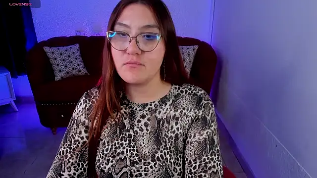 conniejames_m's cam snapshot