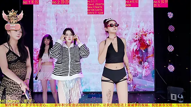 Red-666 live sex cam