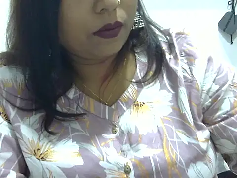 ROSEE_MERRYYYY's cam snapshot