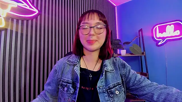 Violett_Prince1's cam snapshot