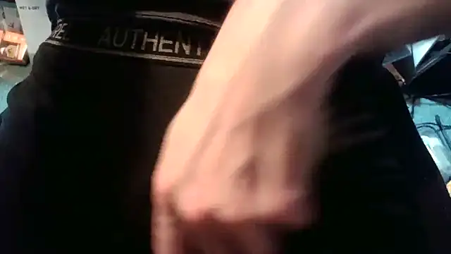 Unknown-Freakshow's cam snapshot