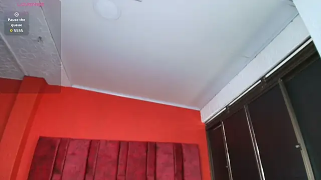 LilithVibe_'s cam snapshot