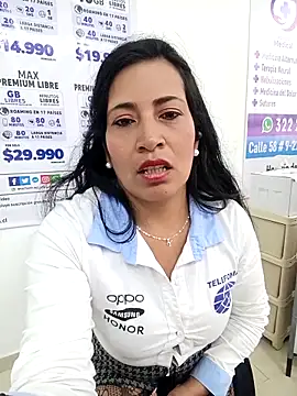 PAULA20-'s cam snapshot