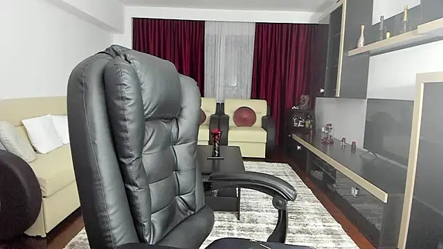 Ella_sweety00's cam snapshot