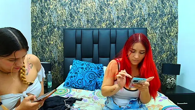 Dakota_Megan_69's cam snapshot