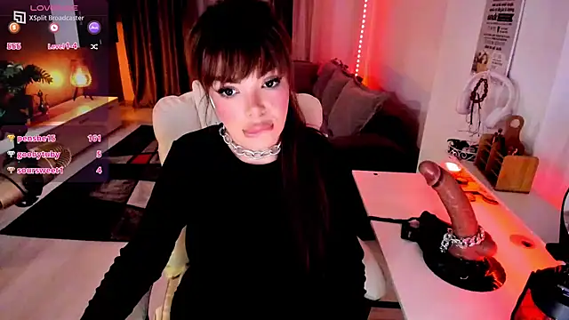 Miss_kay1111's cam snapshot