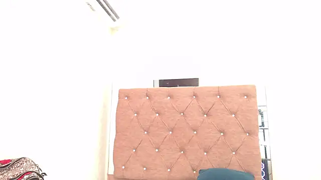 Jazmin040_'s cam snapshot