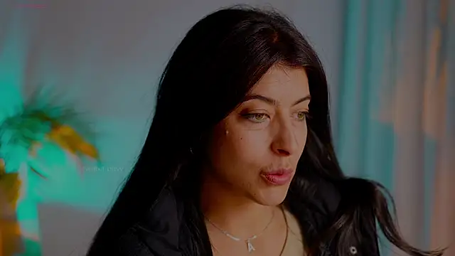 anabelcurvy live sex cam