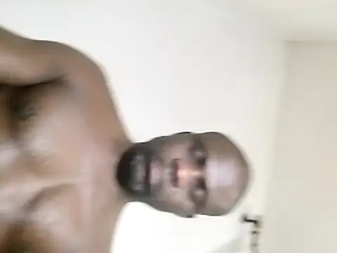 Kwasi-a live sex cam