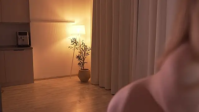 Faster_maci live sex cam