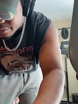 KeYBuMp323 live sex cam