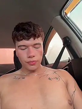 Logan_smith1 live sex cam