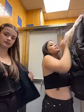 Chloe__Moon live sex cam