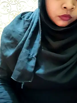 Indian-Nazia live sex cam