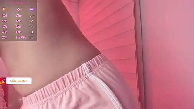 Alice_winter_'s cam snapshot