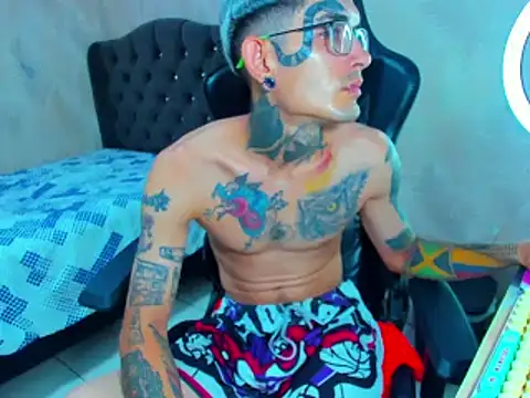 Boy_tatto77's cam snapshot