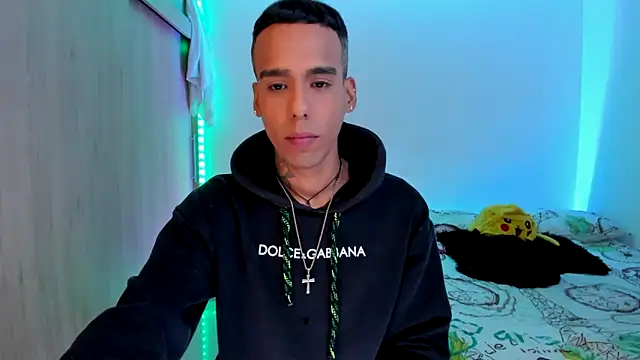 Damianwhite live sex cam